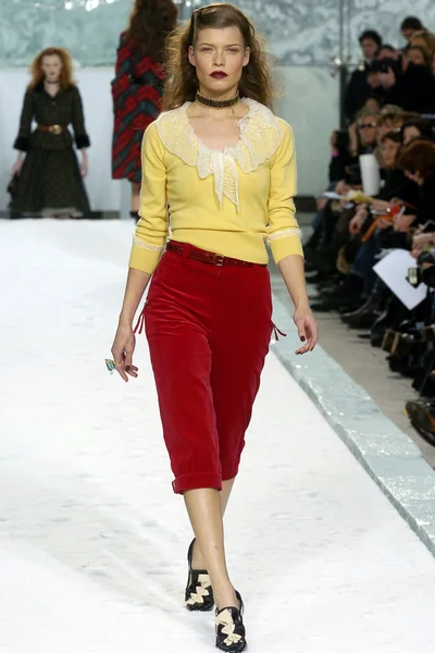 Look 9